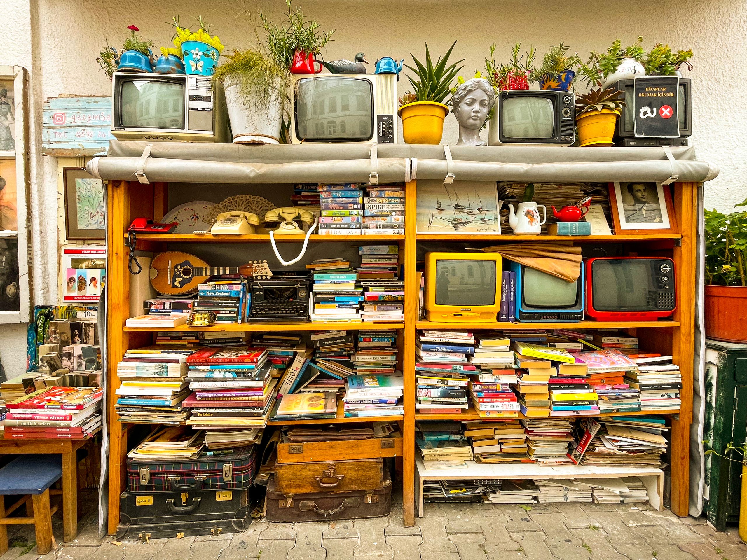 clutter